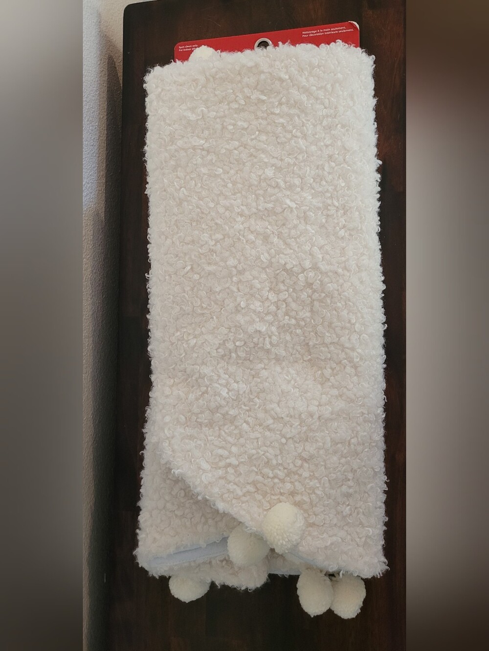 Ashland Tree Skirt 4 Ft  - Soft Textured Plush